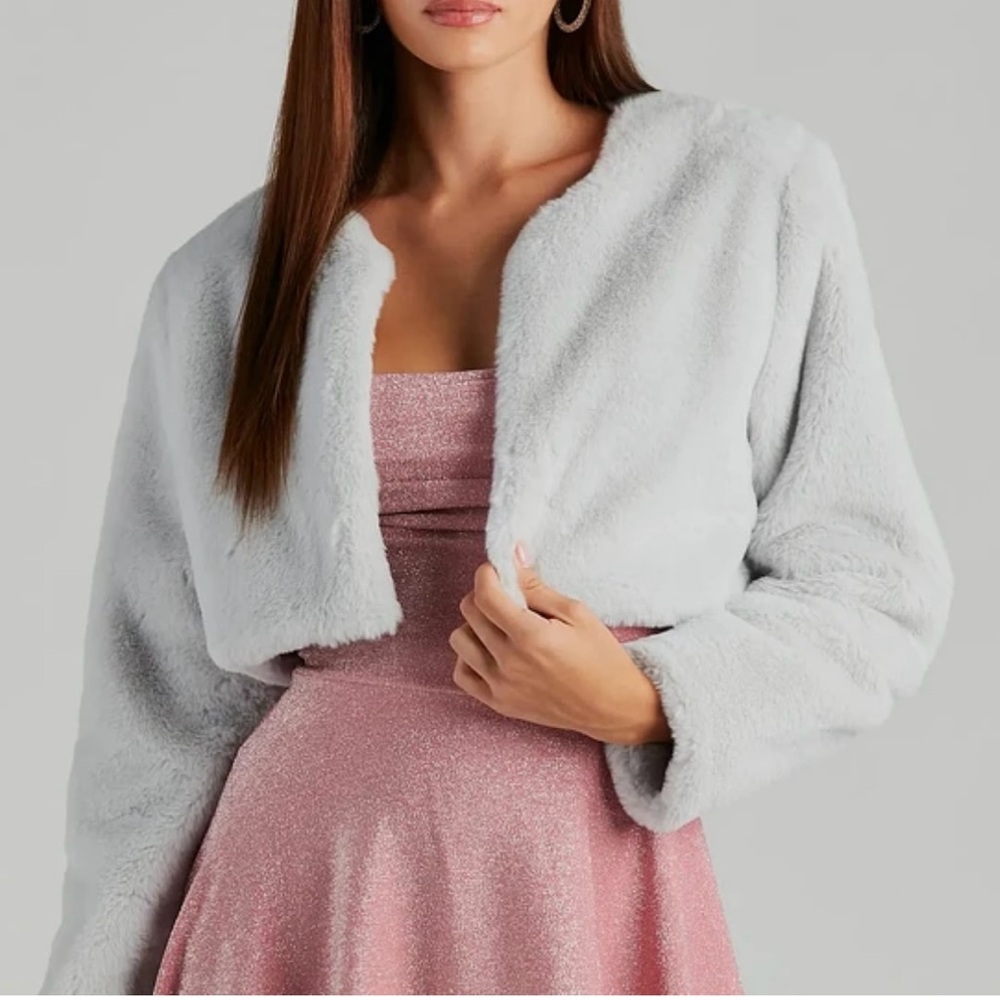 Windsor Women's Light Gray Teddy Jacket. So Soft!